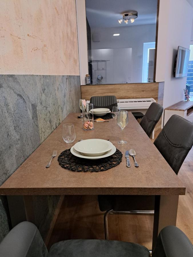 Stunning New Apartment With Free Parking Near City Centre Ljubljana Buitenkant foto