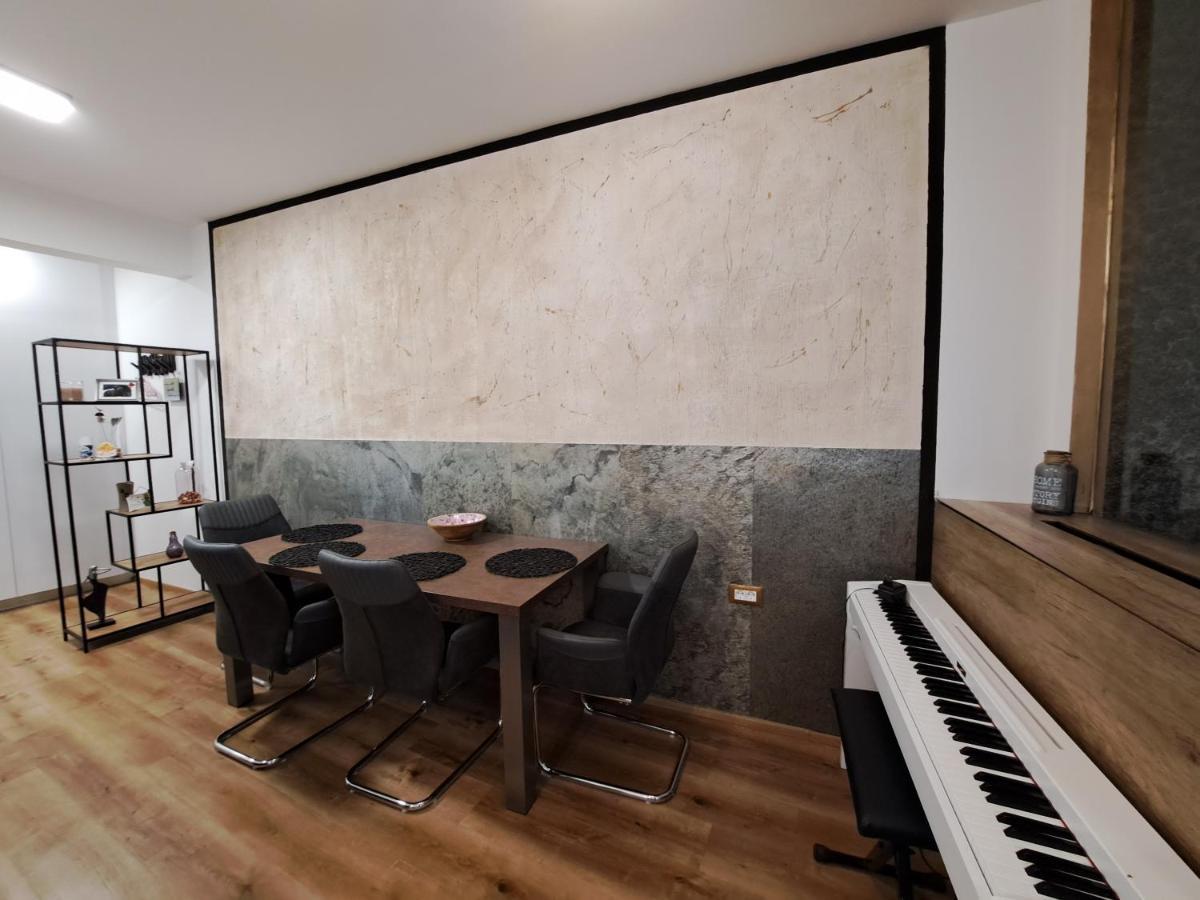 Stunning New Apartment With Free Parking Near City Centre Ljubljana Buitenkant foto